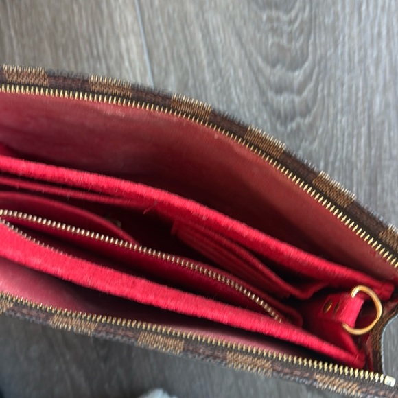 SOLD ❣️ LOUIS VUITTON Damier Ebene Poche Toilette 26 Pouch LV Authentic - Picture 2 of 12